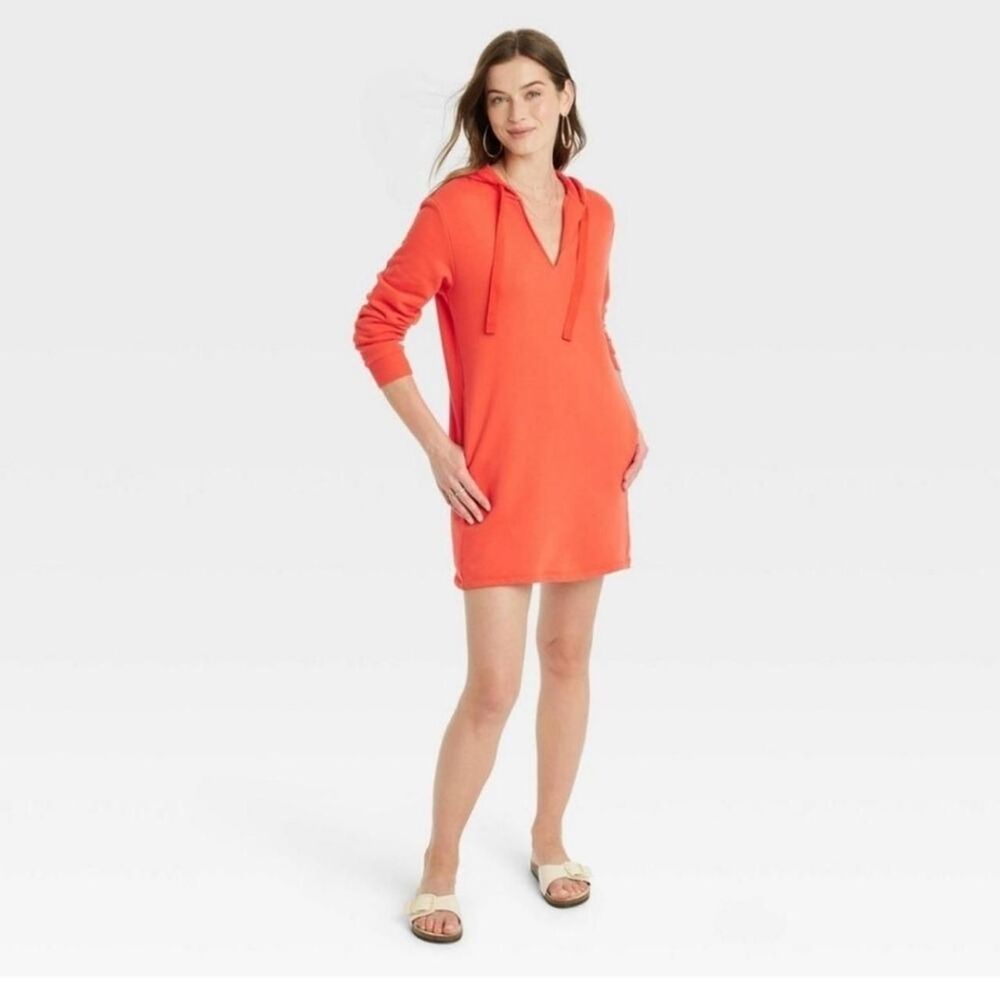 Universal-thread Women's Red Jumper